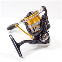 ２０レブロスＬＴ２５００ＳーＨ